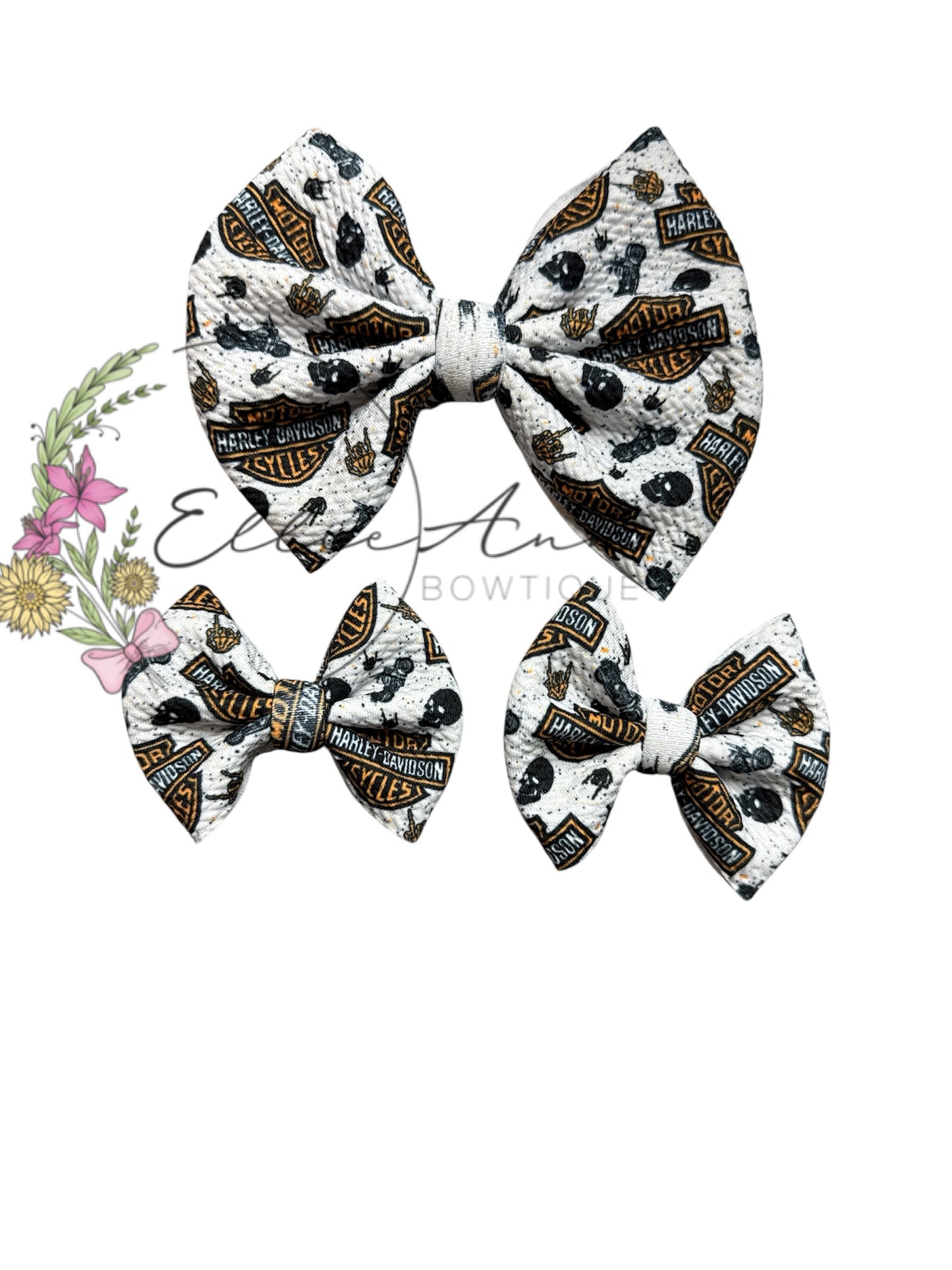 Fabric bows characters